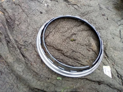 OE vintage 76-91 Ford E250,3/4 ton van 1/adapter to fit 16 in - Image 1 of 4