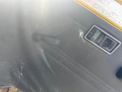 1987 Daihatsu Rocky RH Front Inner Door Handle F70/F75/F77 #B688 - image 1 of 4