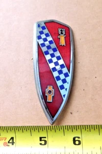 TRUNK DIRECTIONAL SIGNAL CENTER EMBLEM FOR 1939-41 BUICK CARS ENAMEL - Bild 1 von 2