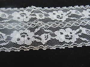"Flores anchas vintage de 4 yardas de encaje de nailon marfil de 2-3/4""" - Imagen 1 de 6