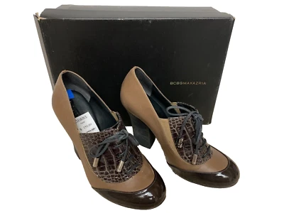 BCBG MAXAZRIA 7 M ЖЕНЩИН 2-ТОННЫЙ КОРИЧНЕВЫЙ ВСЕ КОЖАНЫЕ КОРЕНАСТЫЕ КАБЛУКИ ТУФЛИ-ЛОДОЧКИ НОВЫЙ - Изображение 1 из 4