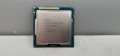 Procesador Intel Core i3-3225 de doble núcleo de 3,3 GHz Foto 1 de 2