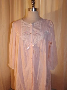 Vtg Vanity Fair Floral Embroidered SHORT NIGHTGOWN & ROBE S Polished Cotton EUC - Picture 1 of 12