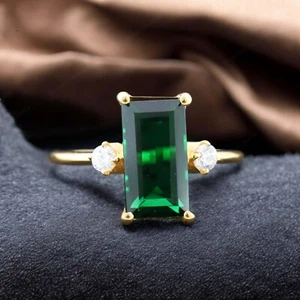 925 Sterling Silver 11x9 mm Baguette Natural Emerald Ring Yellow Gold Plated - Picture 1 of 7