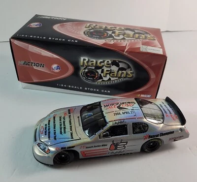 2006 Dale Earnhardt 1:24 Scale Hall of Fame Mesma Chrome Diecast CIB Limited - Image 1 of 4