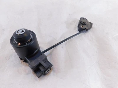 Harley Davidson VRSC V-rod Night Rod Interruptor de encendido especial y bloqueo de asiento sin llave Foto 1 de 4