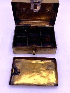 Antique brass box, with 6 compartments and a removable tray, Coin Box - Picture 1 of 8