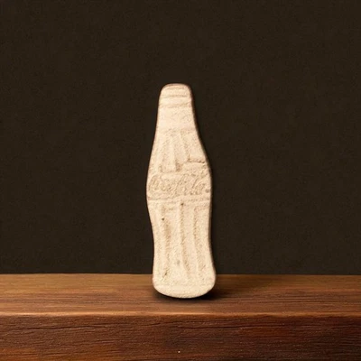 Prendedor de solapa de botella de Coca-Cola vintage mini tono plateado refresco publicidad Coca-Cola Foto 1 de 4