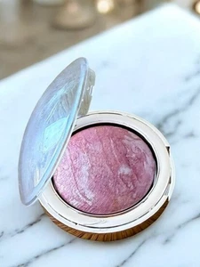 Cinta con forma de tarta rubor brillante en baya luminosa - Imagen 1 de 7