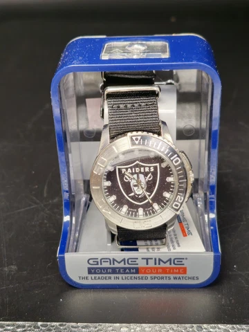 Raiders NFL Men's Game Time Watch New Old Stock Cover