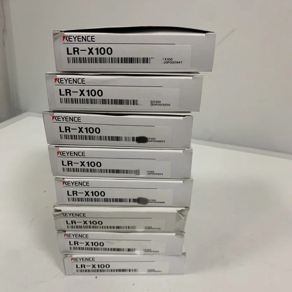 ONE NEW KEYENCE LR-X100 LRX100 Laser Sensor - Image 1 of 1