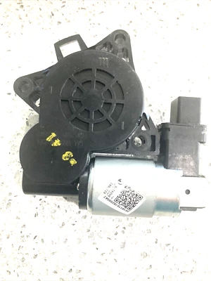 OEM 2006-2014 Mazda 5 Mazda 6 PASSENGER SIDE REAR DOOR WINDOW MOTOR ***TESTED*** - Image 1 of 4