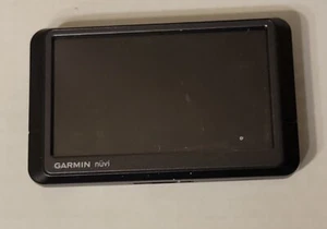 Garmin NUVI 265WT GPS System - Picture 1 of 2