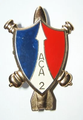 INSIGNE COMMANDEMENT D'ARTILLERIE 2° CORPS D'ARMEE - FFA - Drago ATTACHES PINS - Photo 1/2