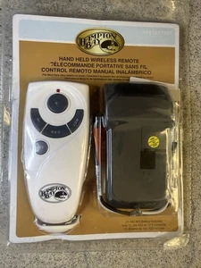 Hampton Bay Ceiling Fan Remote Control Model # 70830๐ท - Picture 1 of 2