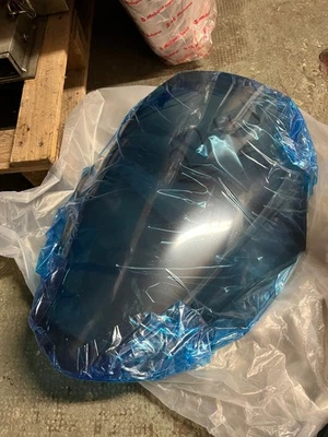 Schermo Parabrezza Piaggio MP3 300 HPE - Immagine 1 di 2