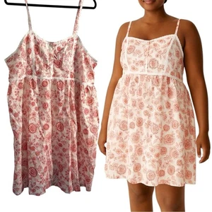 Laura Ashley Vintage Negligee rot-weiß Blumen mit Spitzenborte XL - Bild 1 von 8