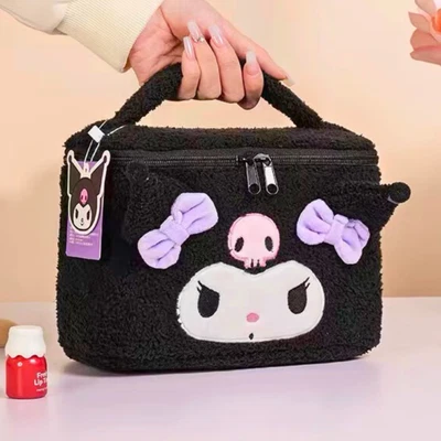 Bolsa de aseo Sanrio Kuromi felpa felpa cremallera alrededor bolsa de maquillaje de viaje estuche de tren Foto 1 de 4