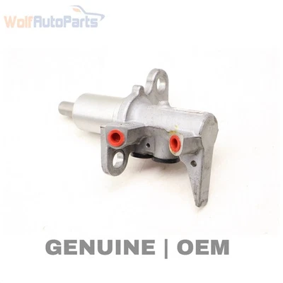 2011-2018 AUDI A8 D4 - Brake Master Cylinder 8K0611021B - Image 1 of 4