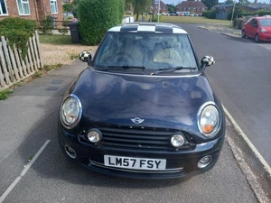 Mini 1598cc Petrol 2007 mot to 4th Sept 2025 black white - Picture 1 of 16
