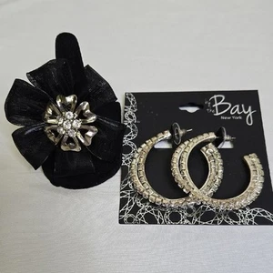 Juego de pendientes de aro y anillos llamativos - Imagen 1 de 8