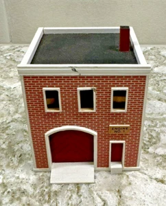 Vintage Hand Made G&M Gudgel Miniature Red Engine No 1 Fire Station 1986 Signed - Picture 1 of 9