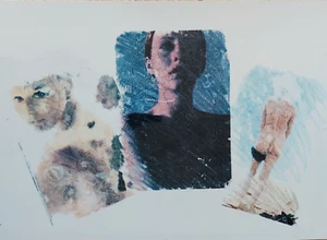 MIMMO ROTELLA- "PRESENZA BLU"-ROTOFLESSOGRAFIA SU LASTRA DI ALLUMINIO-GARANZIA - Foto 1 di 7