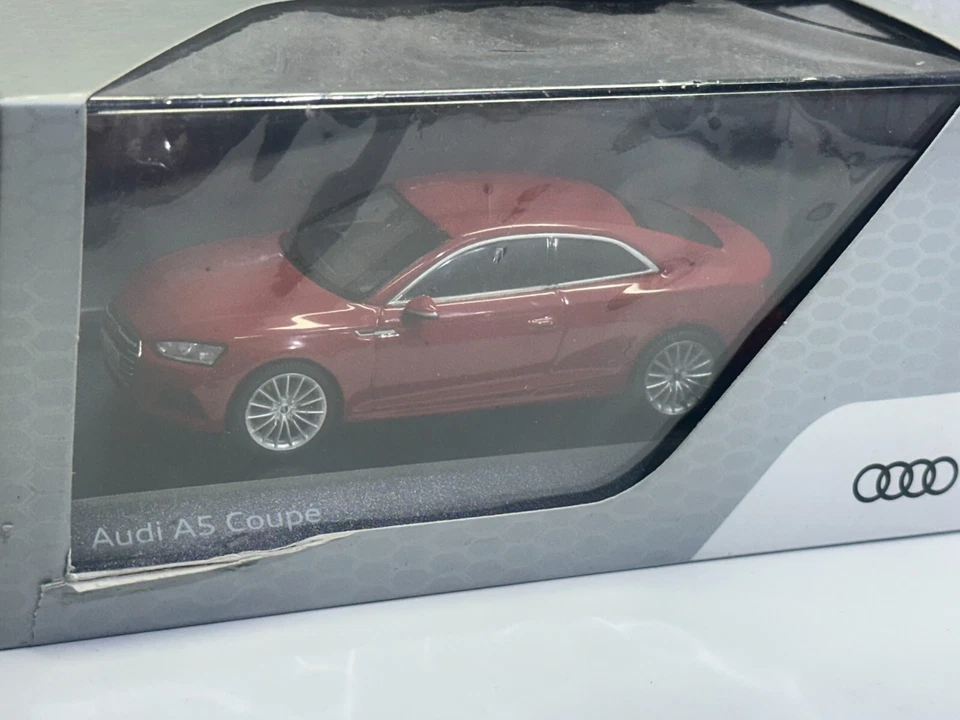 AUDI A5 Coupé DIE CAST Modellini Auto Nuovi 1:43 - AUDI Collection - Immagine 1 di 1