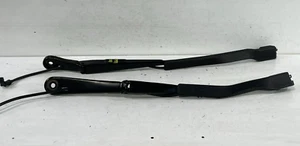 19-24 BMW 330i 330i xDrive FRONT LEFT & RIGHT WINDSHIELD WIPER ARM SET # 98492 - Picture 1 of 13