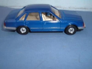 CORGI TOYS DARK BLUE *RARE* OPEL SENATOR SCALE 1/36 UNBOXED CLEAN ORIGINAL - Picture 1 of 5
