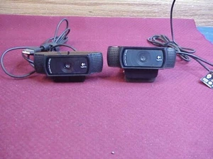 2- Logitech Webcam Carl Zeiss Tessar Lens 1080P Full HD Cameras UNTESTED - Picture 1 of 3