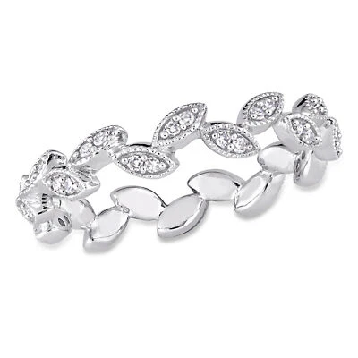 Amour 10k White Gold 1/4CT TDW Diamond Leaf Cluster Ring - Image 1 of 4