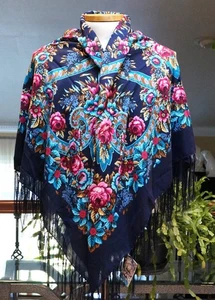 Russian Pavlovo Posad SHAWL WOOL 56x56" or 140cm x 140cm - Picture 1 of 4