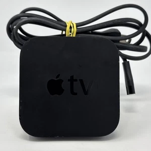 Apple TV 3rd Gen. Media Streamer Black Wi-Fi Model A1427 - TESTED - No Remote - Picture 1 of 8
