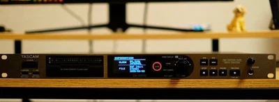 USED TASCAM DA-3000 Digital Solid State Audio Master Recorder Converter Japan - Image 1 of 4