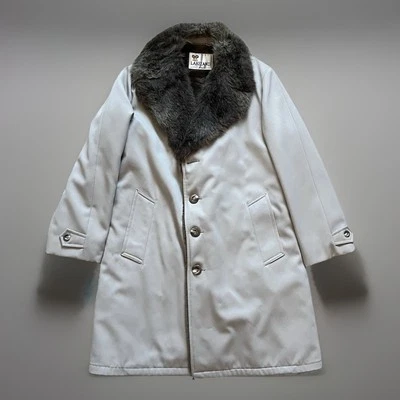 VINTAGE Lakeland Men's 40 Lined Coat Beige Button Up Faux Fur - Image 1 of 4