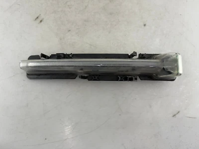 OEM | 2010-2019 Ford Taurus parachoques delantero intermitente LED (izquierdo/conductor) Foto 1 de 4