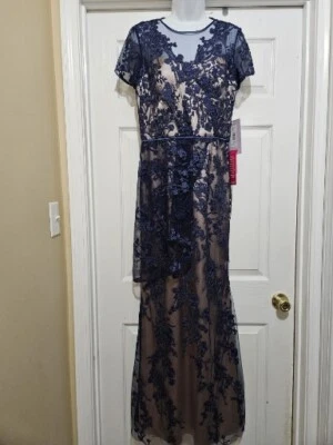 JS Collections Vine Embroidered Mesh Short Sleeved Dress Gown Navy 6 NWT $395 - Image 1 of 4
