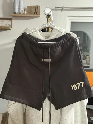 Pantalones Cortos Essentials Fear Of Gods 1977 Hierro 100% XS a XXL Auténticos Foto 1 de 4