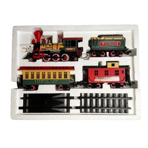 Vintage 1996 Christmas Wintersville Express Battery Operated Train Set No 182 - Picture 1 of 9