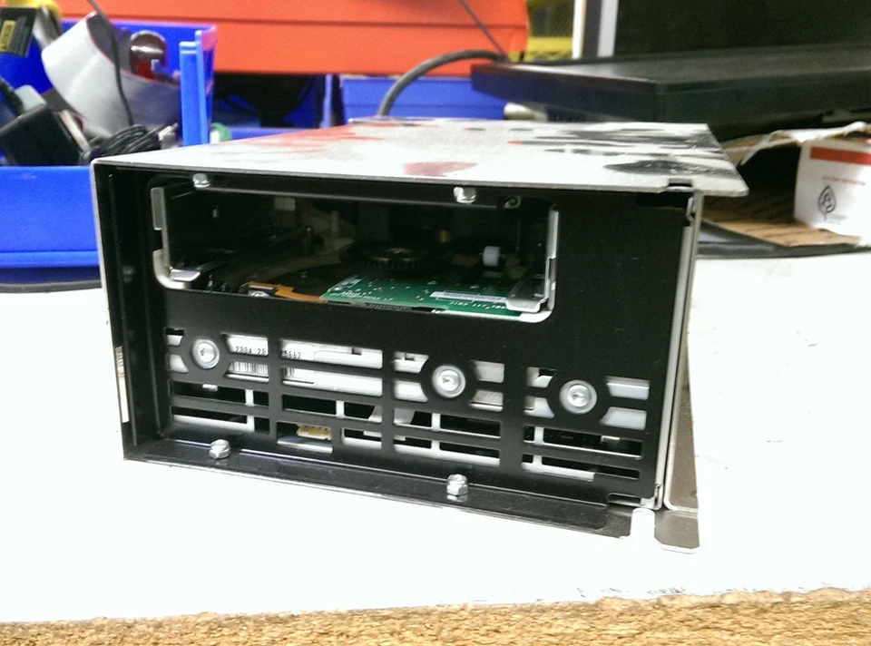 Sun Quantum Tape Library LTO3 LTO 3 Ultrium Drive 6420709-32 70-85776-01 - Image 1 of 4