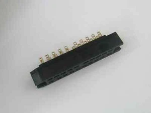 CONNETTORE DIN41618 DIN41622 RTG22 20 VIE / POLI FEMMINA - Picture 1 of 1