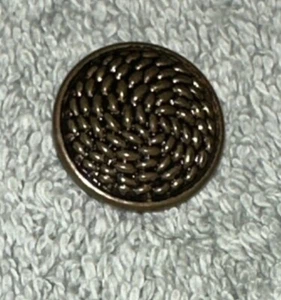 Gold & Black Button - Picture 1 of 3