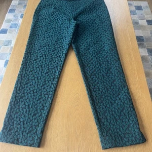 Coast Smart Embossed Forest Green/Black tapered Smart trousers 14 Brand New - Picture 1 of 15