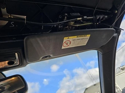 Sun Visor BMW 330I Right 01 02 03 04 05 06 Foto 1 de 4