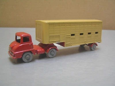 Matchbox Moko Major Pack 7 Thames Trader Jennings Cattle Truck GPW NM+ Condition - Image 1 of 4