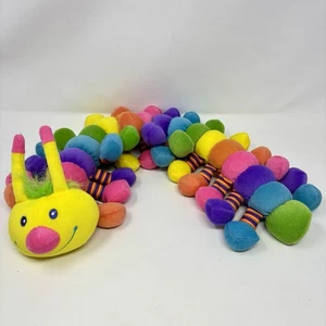 Melissa & Doug Regenbogen Tausendfüßler Raupe Longfellow 24 Zoll Plüschtier Kuscheltier LESEN - Bild 1 von 4