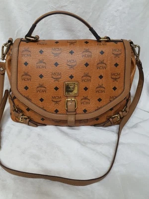 AUTÉNTICO BOLSO DE HOMBRO MCM Coñac Visetos  Foto 1 de 4