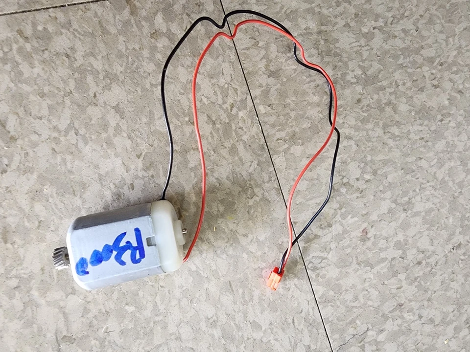 epson stylus photo R3000 parts(Please see the picture) - Image 1 of 1