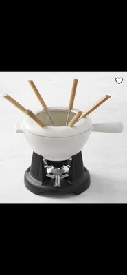 ~LeCreuset*NUEVO*FonduePotSet y 6 horquillas de fondue codificadas por colores, OffWhite*hierro fundido esmaltado... Foto 1 de 4